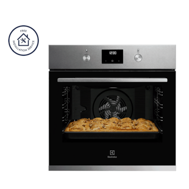 60cm UltimateTaste 300 built-in single oven with 72L capacity